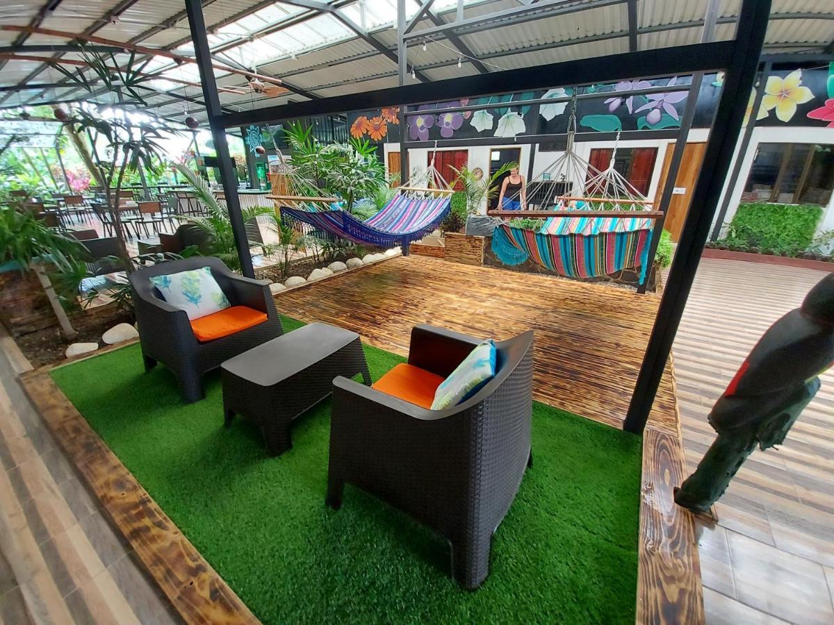 Tucan Hotel Увита Экстерьер фото