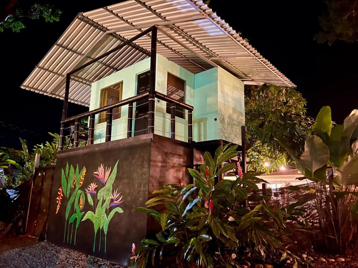 Tucan Hotel Увита Экстерьер фото